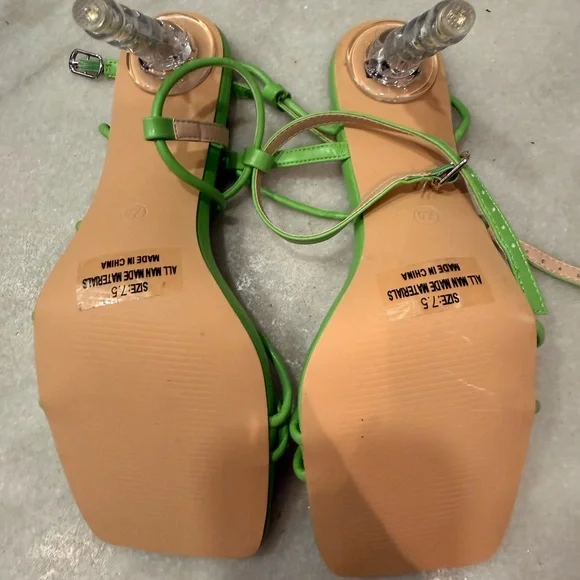 Green sexy stray, glass bubble heel with square toe new - Picture 3 of 3